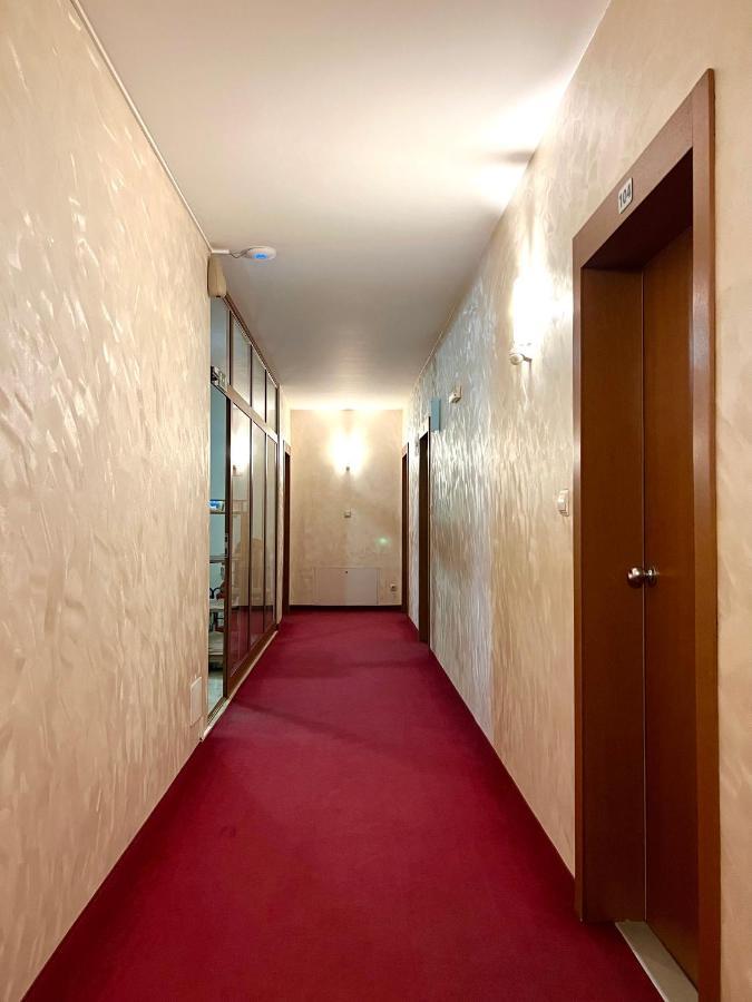 Family Hotel 007 София Экстерьер фото