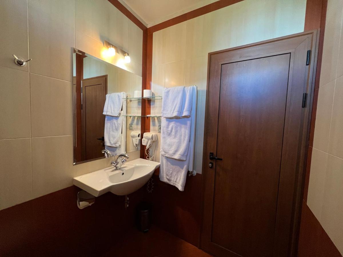 Family Hotel 007 София Экстерьер фото